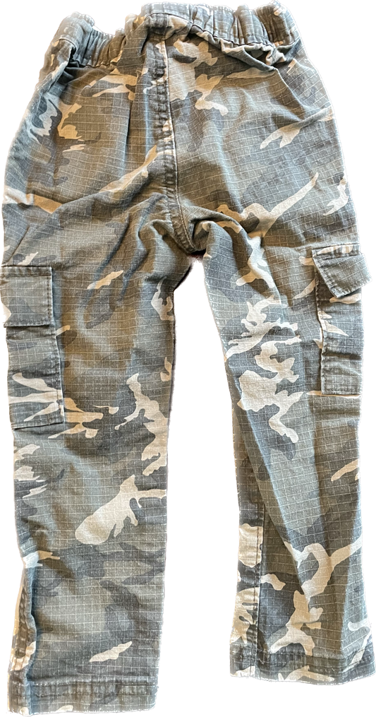 Old Navy Camo Pants